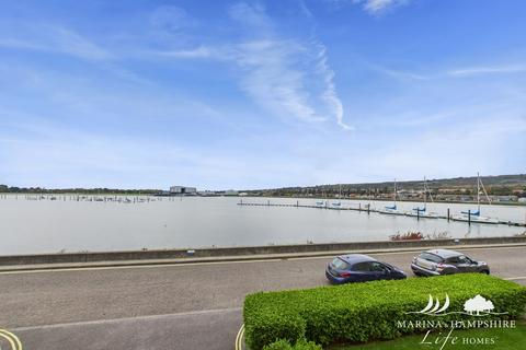 2 bedroom apartment for sale, Lock Approach, Portsmouth PO6