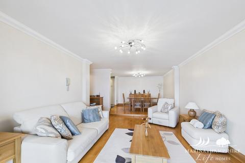 2 bedroom apartment for sale, Lock Approach, Portsmouth PO6