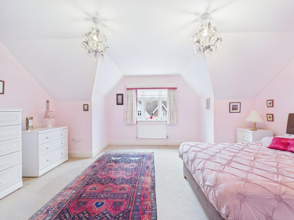 Top Floor Bedroom1