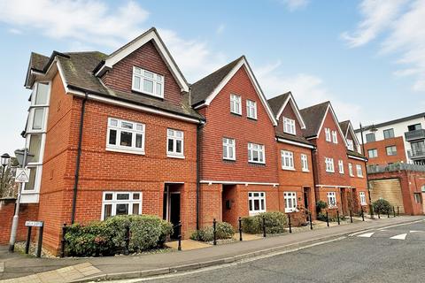 undefined, Black Horse Way, Horsham