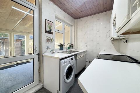 3 bedroom end of terrace house to rent, Vincent Road, Essex RM9