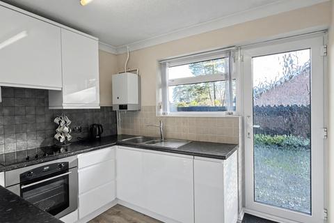 2 bedroom detached bungalow for sale, Grebe Close, Creekmoor