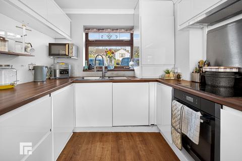 3 bedroom end of terrace house for sale, Chandlers Reach, Llantwit Fardre