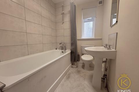 2 bedroom apartment to rent, Nightingale Road, Southsea