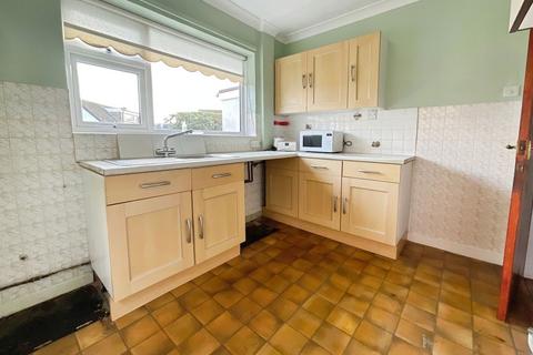 3 bedroom semi-detached bungalow for sale, Elm Close, Stourbridge DY8