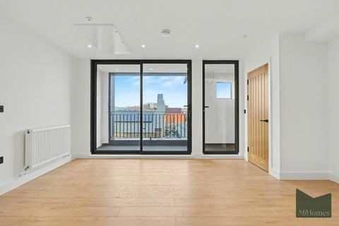 2 bedroom apartment for sale, Hornsey Road, N7