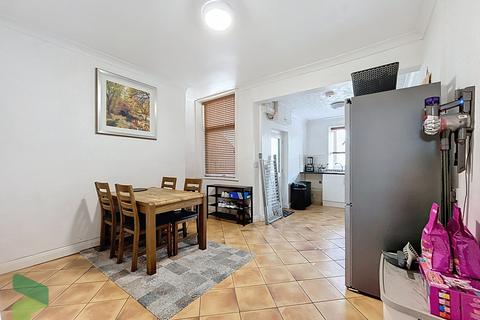 3 bedroom terraced house for sale, Leonard Terrace, Waterside