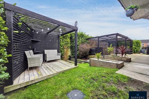 3 bedroom semi-detached house for sale, Whitehall Road, Drighlington