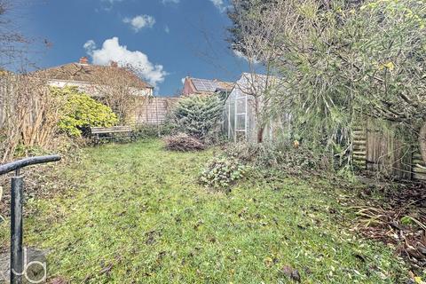 3 bedroom semi-detached house for sale, Hazelton Road, Colchester