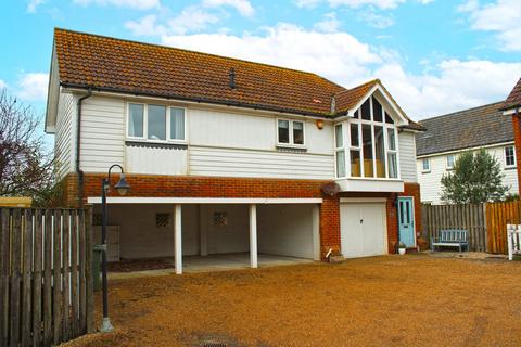 2 bedroom apartment for sale, Camber, Nr Rye, East Sussex TN31