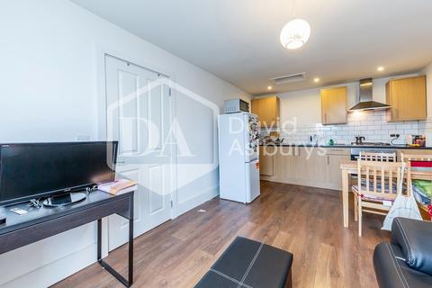 1 bedroom apartment to rent, Navigator Square, Archway , London