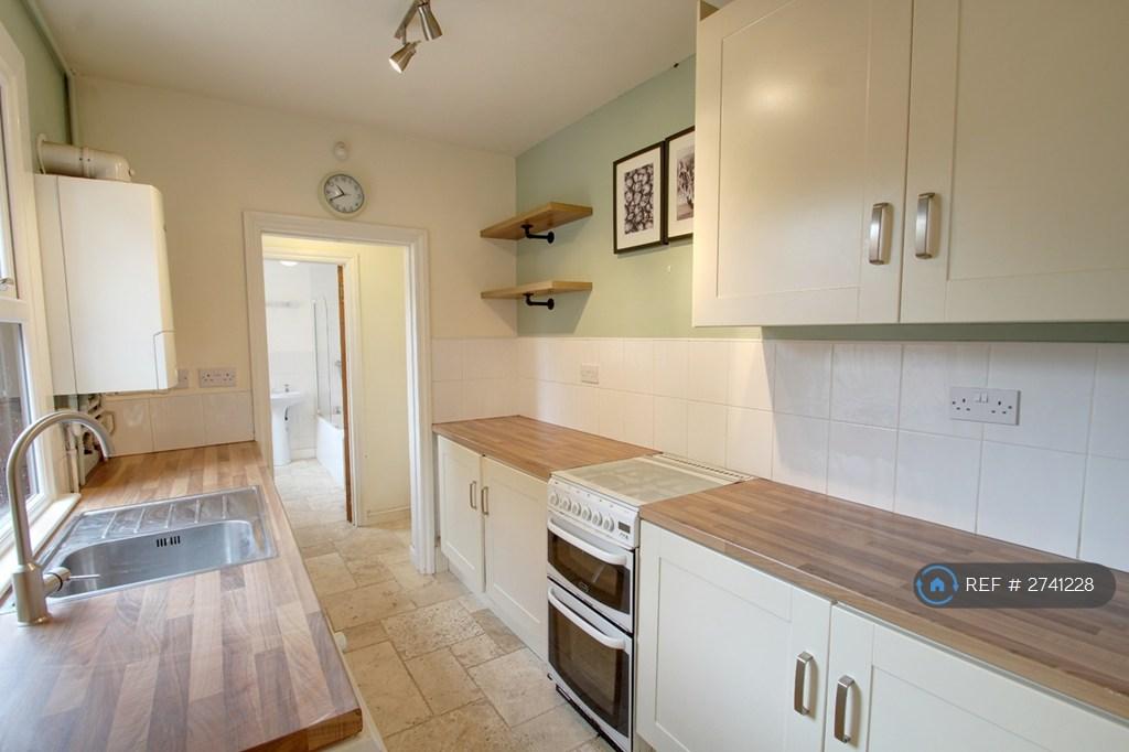 Fitted Kitchen