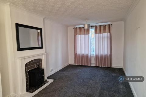 2 bedroom semi-detached house to rent, Belle Isle Road, Leeds, LS10