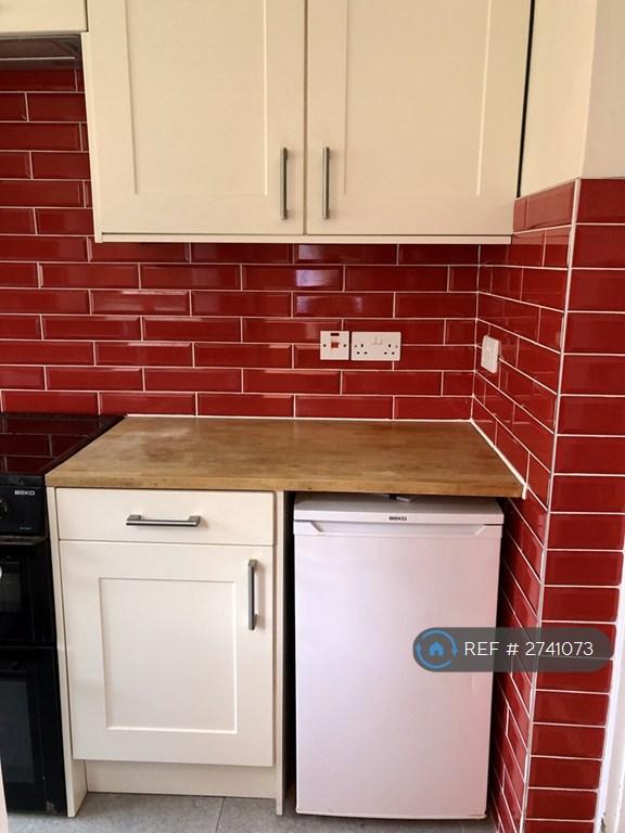 Kitchen With White Goods