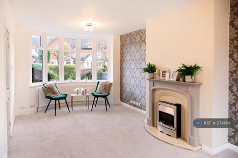 3 bedroom semi-detached house to rent, St. Marys Road, Manchester, M40