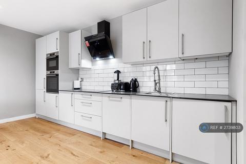 2 bedroom flat to rent, London Bridge Street, London, SE1