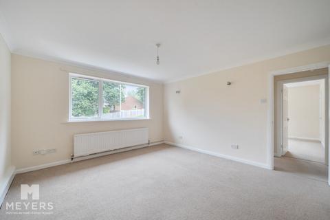 3 bedroom flat for sale, Stirrup Close, Wimborne, BH21 2
