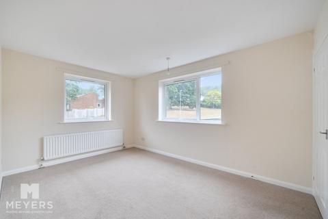 3 bedroom flat for sale, Stirrup Close, Wimborne, BH21 2