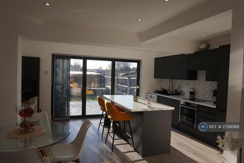 undefined, Pembury Avenue, Worcester Park, KT4