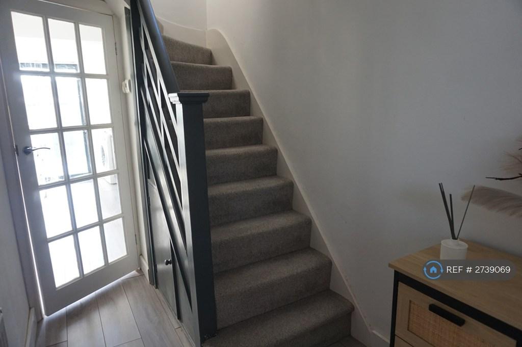 Hallway/Staircase
