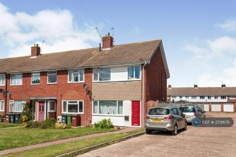 3 bedroom terraced house to rent, Southern Road, Eastbourne, BN22