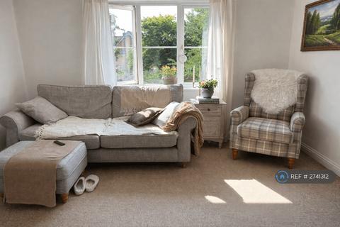 2 bedroom flat to rent, The Haystacks Lang Farm, Daventry, NN1