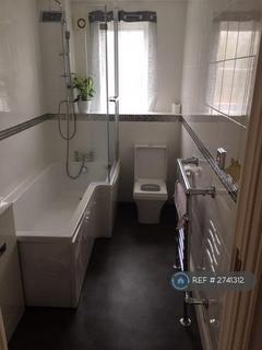 2 bedroom flat to rent, The Haystacks Lang Farm, Daventry, NN1