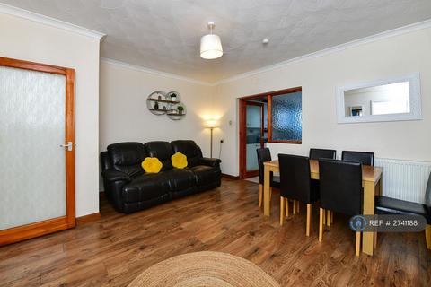 3 bedroom detached house to rent, Ormsby Terrace, Port Tennant, Swansea, SA1