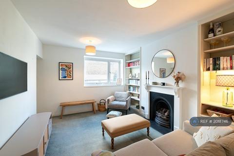 1 bedroom flat to rent, Queen's Crescent, Camden, NW5