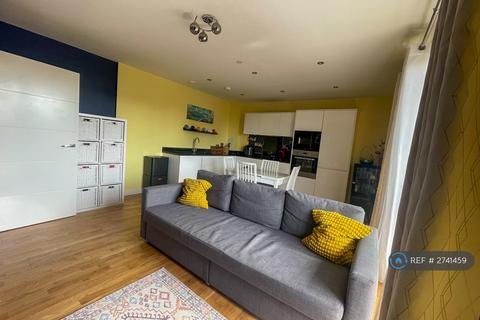 2 bedroom flat to rent, Cowan House, London, SE10