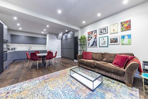 4 bedroom house to rent, Spencer Road, London N11