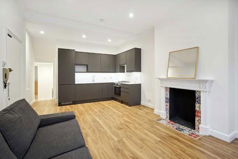 1 bedroom flat to rent, Halford Road, London SW6