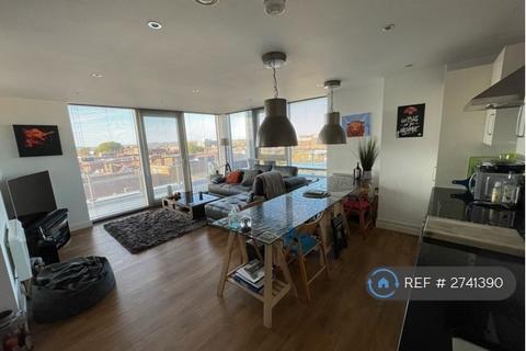 2 bedroom penthouse to rent, Great Western Street, Aylesbury, HP20