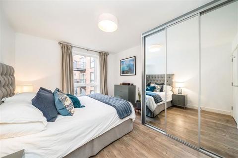 2 bedroom flat for sale, Milles Square, London SW9