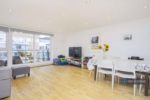 2 bedroom terraced house to rent, Smugglers Way, London, SW18