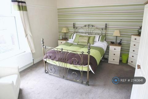undefined, Adelaide Street, Brierley Hill, DY5
