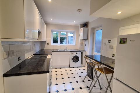 undefined, Guildford, Surrey, GU2