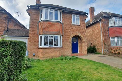 undefined, Guildford, Surrey, GU2