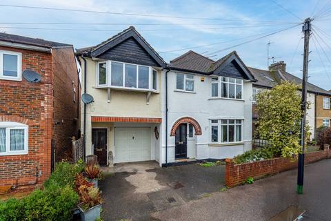 Guildford Road, Hertfordshire AL1