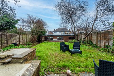 4 bedroom semi-detached house for sale, Guildford Road, Hertfordshire AL1