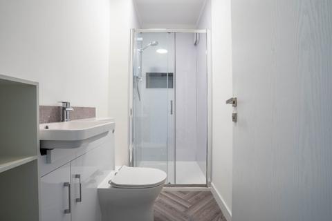 2 bedroom maisonette for sale, Dover Road East, Gravesend, Kent, DA11