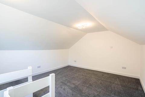 2 bedroom maisonette for sale, Dover Road East, Gravesend, Kent, DA11