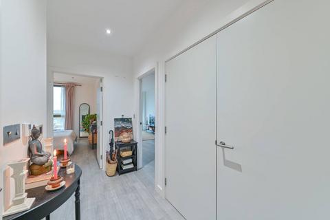 1 bedroom flat for sale, Benedict Road, Brixton, London, SW9