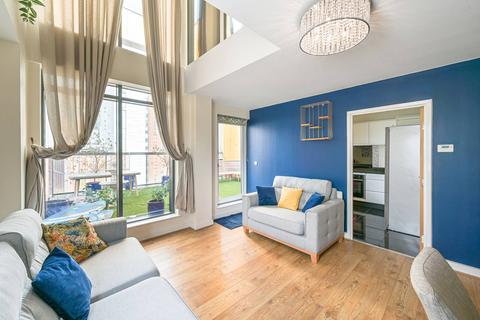 3 bedroom flat for sale, Colindale Avenue, Colindale, London, NW9