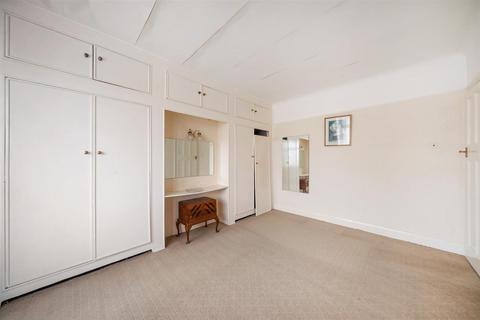 3 bedroom house for sale, Mossville Gardens, Morden SM4