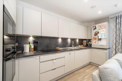 undefined, Selbourne Avenue, Hounslow TW3
