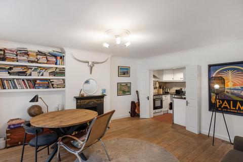 2 bedroom flat for sale, Beaufort Street, Chelsea