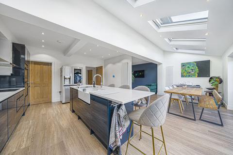 4 bedroom semi-detached house for sale, Cavendish Avenue, Welling