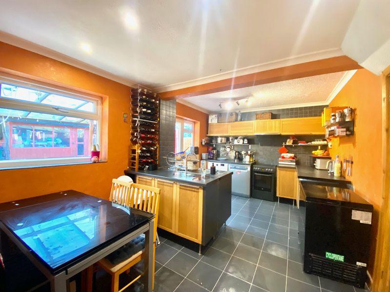 Breakfast Kitchen