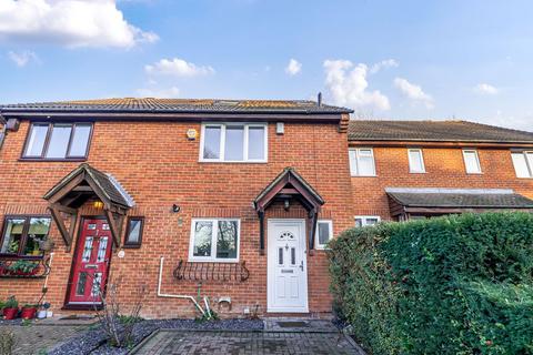 4 bedroom terraced house to rent, Reedham Drive, Purley